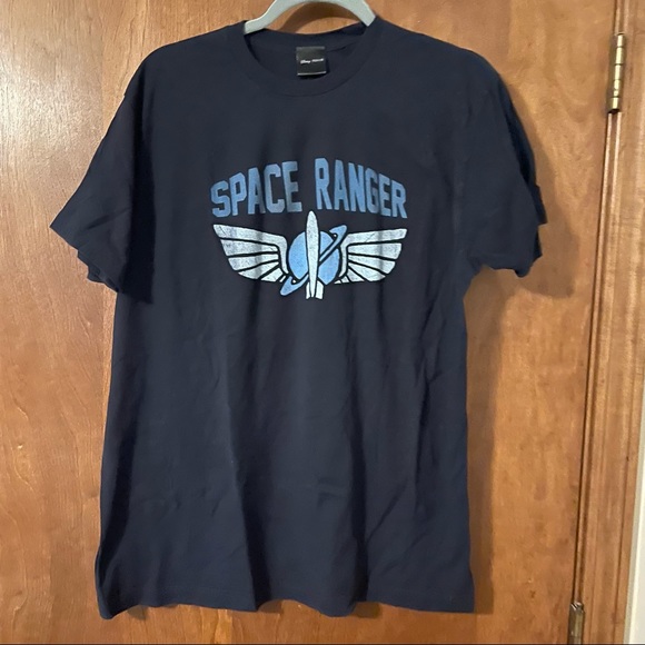 Disney/Pixar Buzz Lightyear Space Ranger T-shirt - Picture 2 of 3